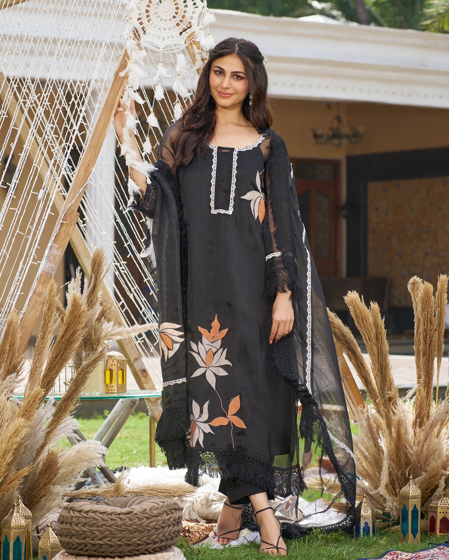 Vrutti Organza Kurta Set
